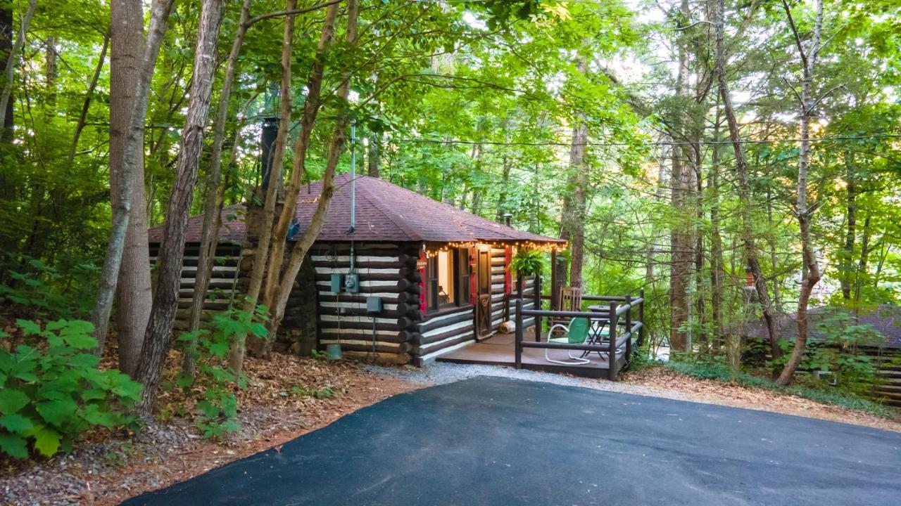 Log Cabin Motor Court Ешвілл Екстер'єр фото