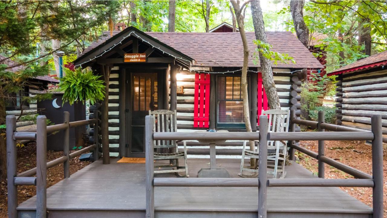 Log Cabin Motor Court Ешвілл Екстер'єр фото
